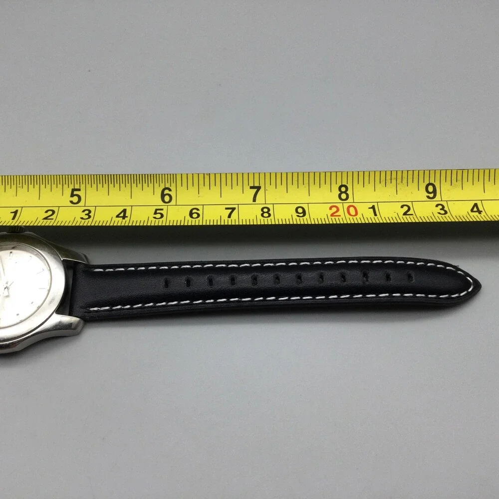 Wenger S.A.K. Design Womens Watch 35mm Silver Tone Date Leather New Battery